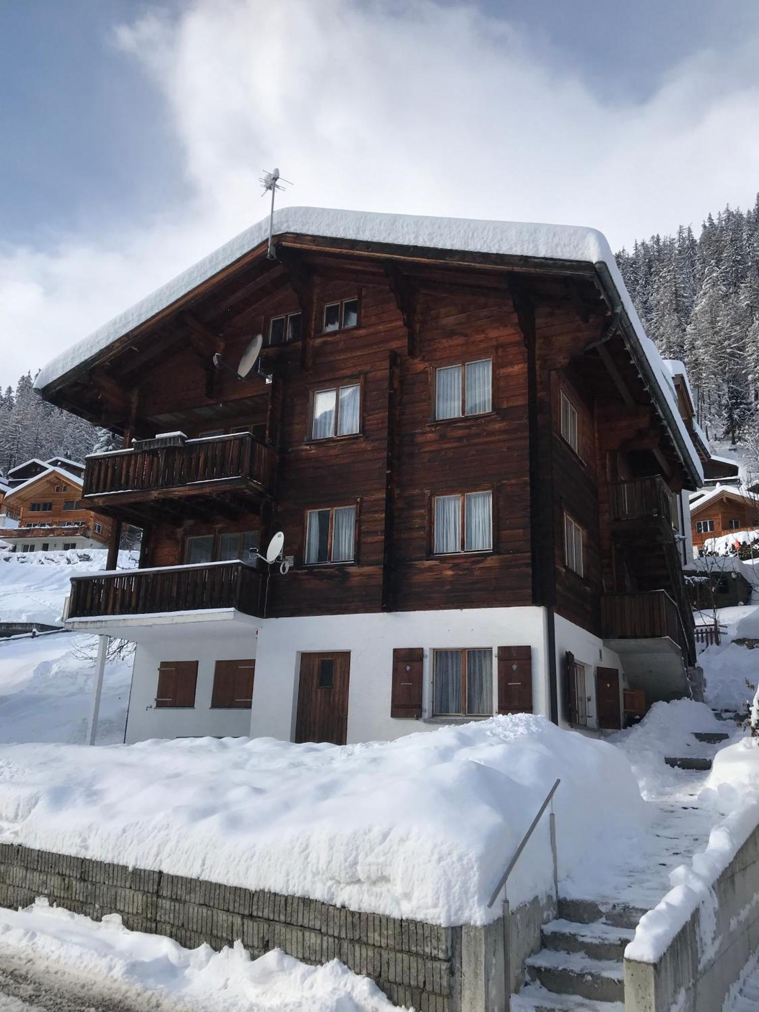 Ferienwohnung Im Chalet Boubou Wiler Exterior foto